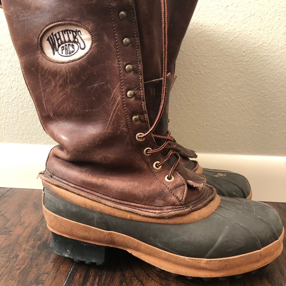 Men’s White Pac boots